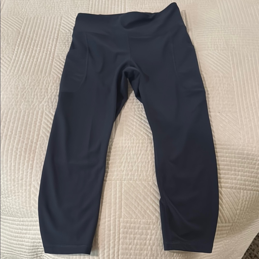 Old Navy Active Navy High-Rise Leggings
